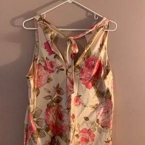 Banana Republic silk, tie back tank.
